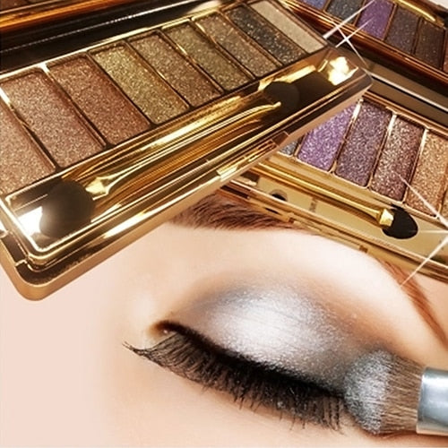 Paleta de sombras de ojos – marca Charlotte Tilbury – Juego de cosméticos de 9 colores con polvo de pigmentos nudos, brillantes y ahumados para maquillaje de ojos